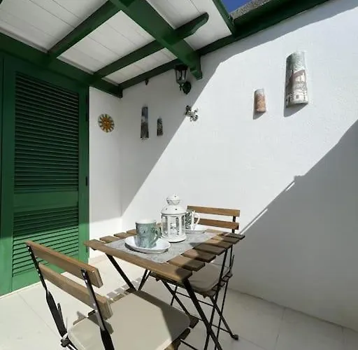 Eslanzarote Buganvilla House *